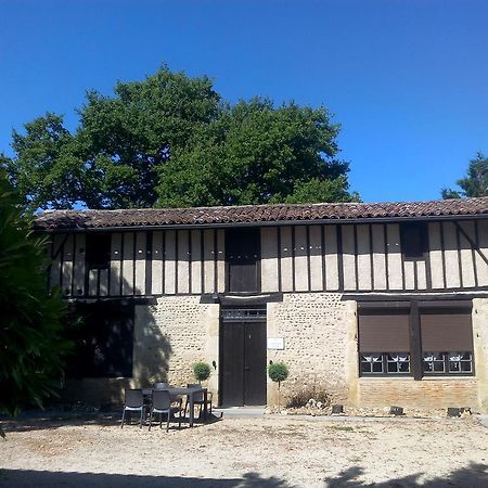 Les Gites De Castera Aire-sur-lʼAdour Kültér fotó